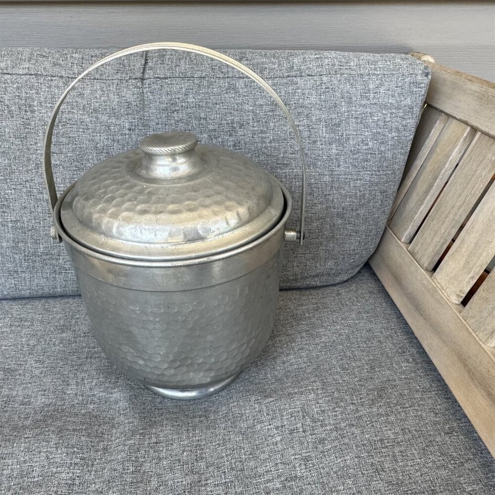 VINTAGE NASCO ITALY HAMMERED ALUMINUM ICE BUCKET BALE HANDLE MCM RETRO